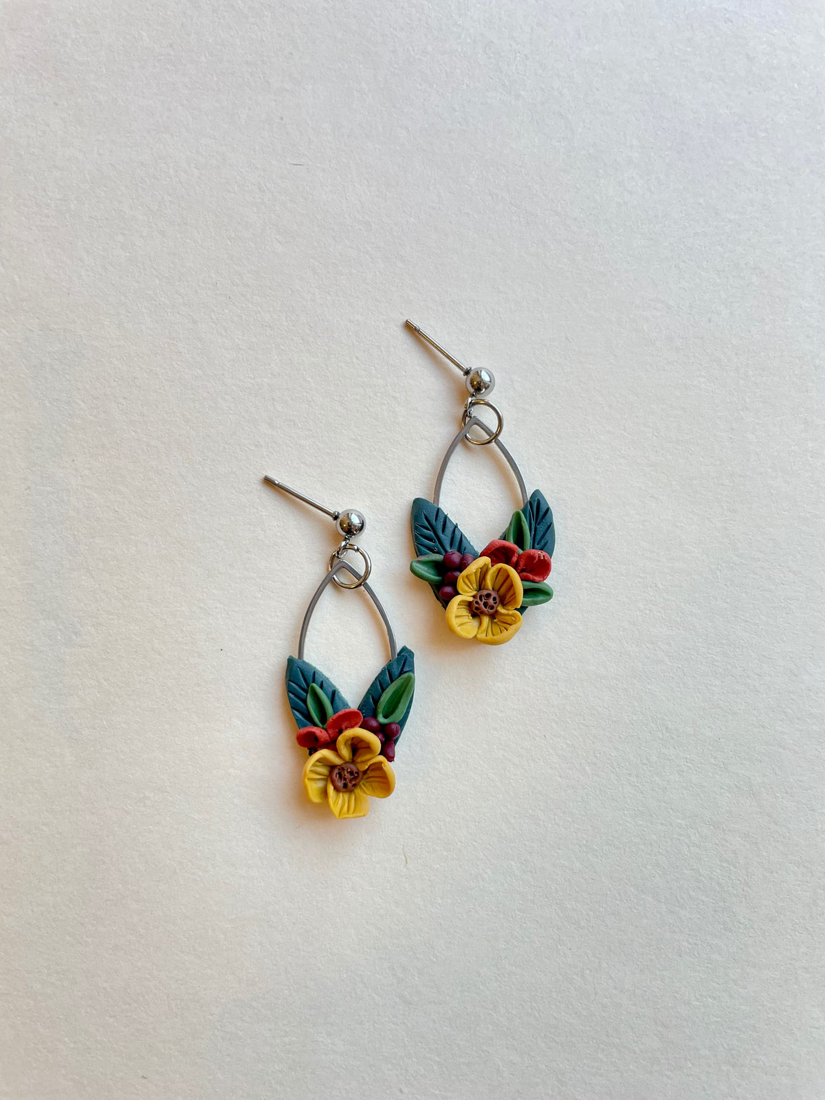 Elisa Tiny Floral Bouquet Earrings