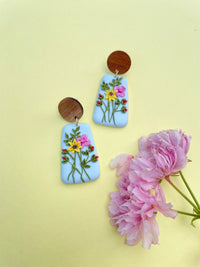 Tanya Blue Flower Bouquet Earrings